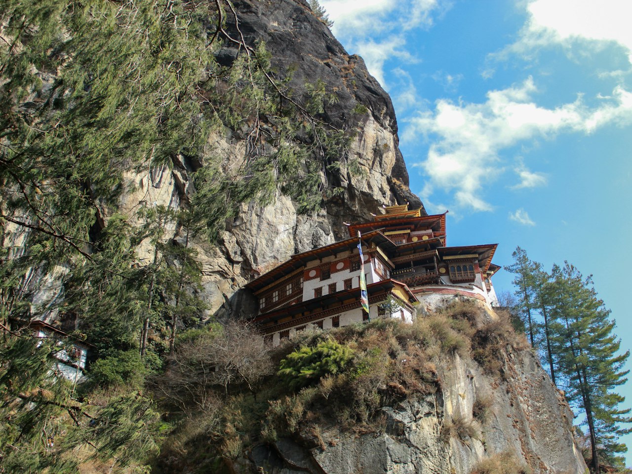 Bhutan: Thimphu, Punakha & Paro — Dzongs, the Dochula pass, and the climb to the Tiger’s Nest